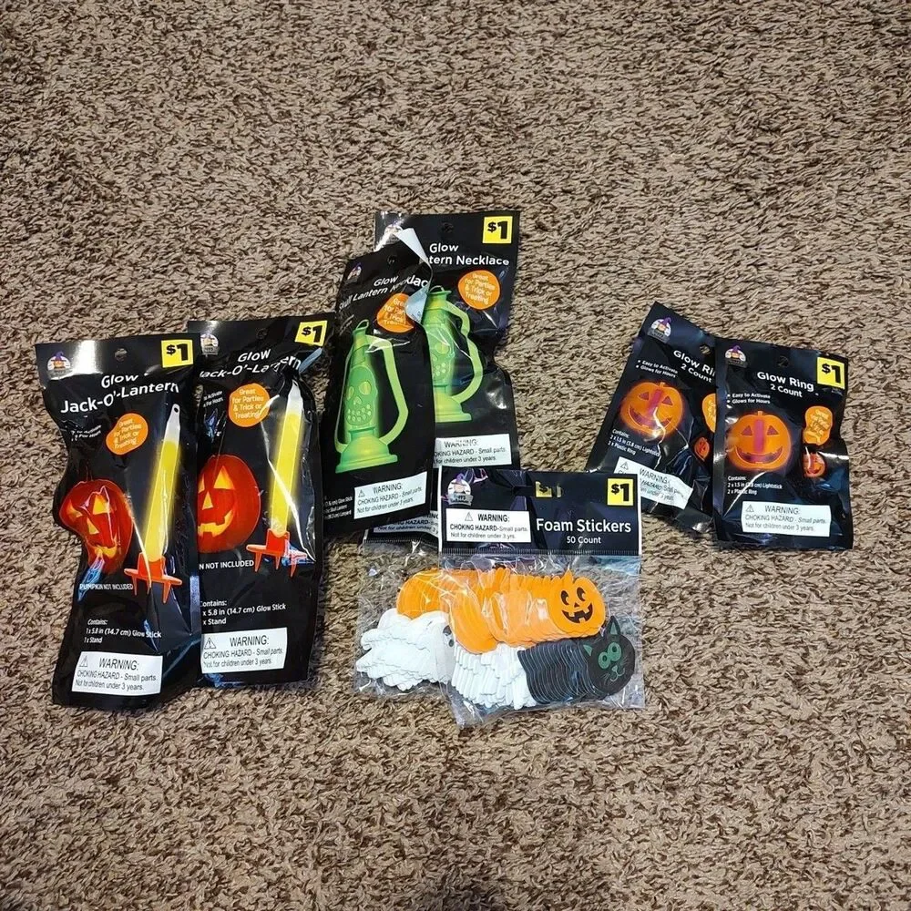 Lot of 4 Party Favors 38